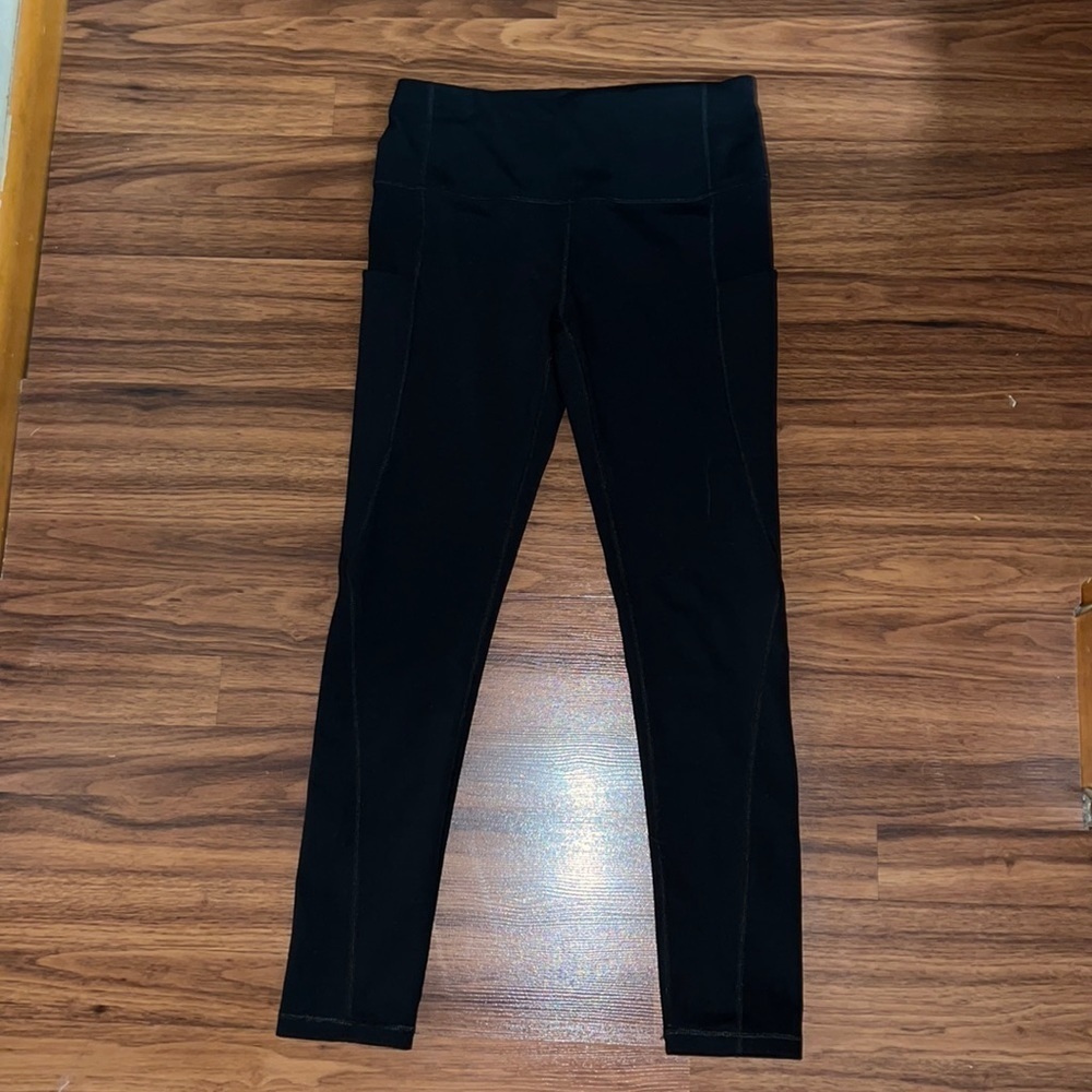 LEGGINGS